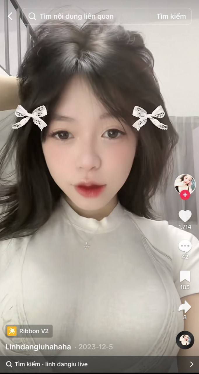 Nguyễn Huyền Trang 2007 và kèo show du' trên app cũng ngon vcl 