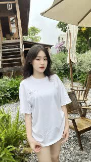 Khánh Linh 2O4 siêu phẩm múp không cọng lông đã đủ thỏa mãn anh em chưa