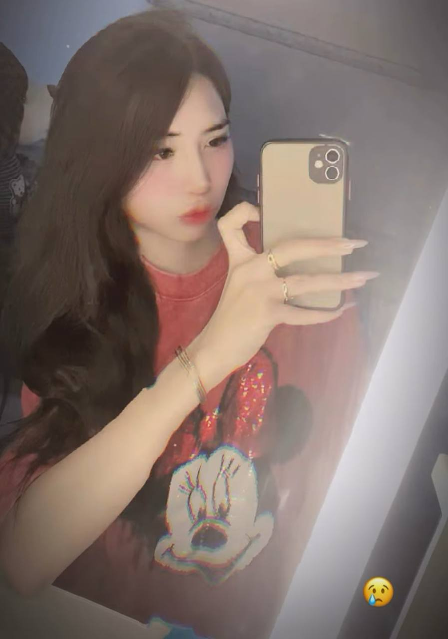 Phạm ngọc khánh linh nàng thơ làm bao ae đêu đứng, thèm thuồn mỗi đêm nay đã có cờ lip