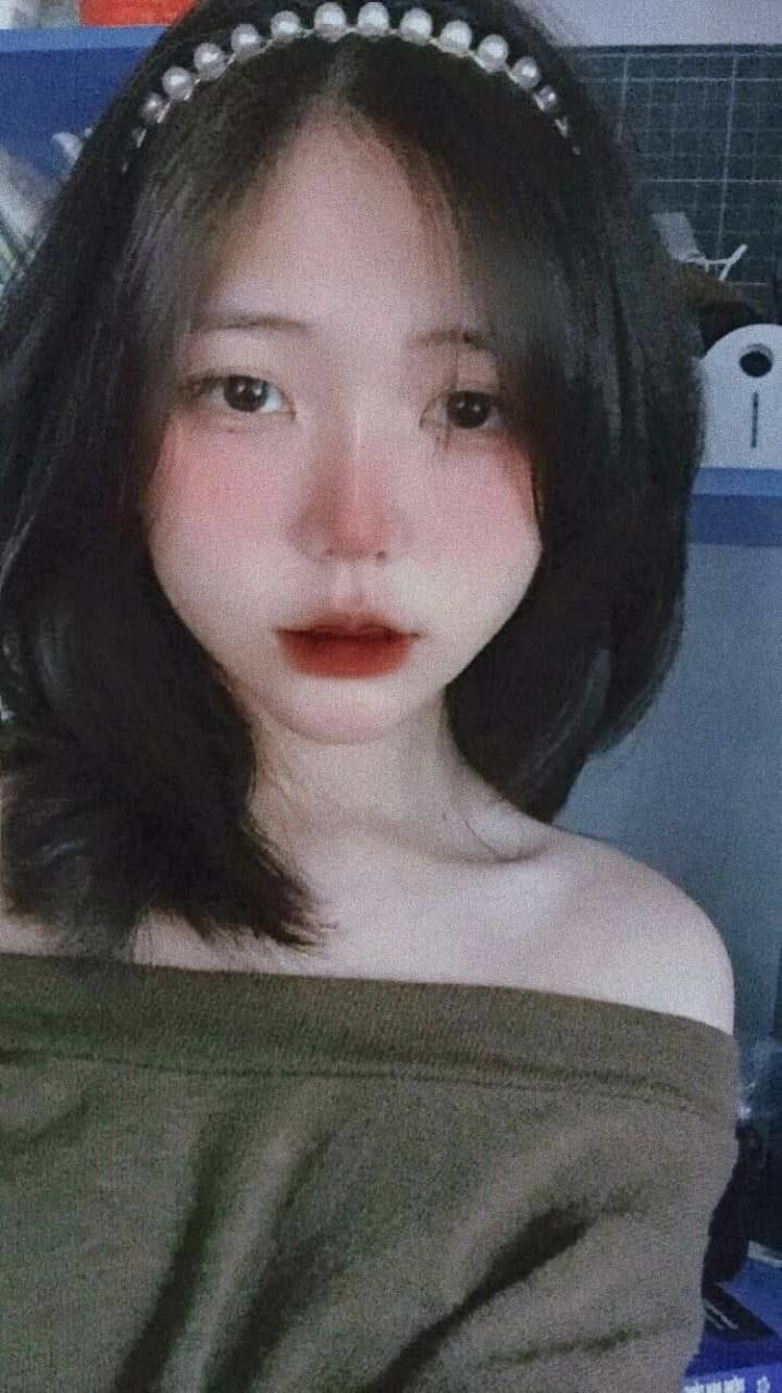 em ny xinh dăm 10 điểm không có nhưng