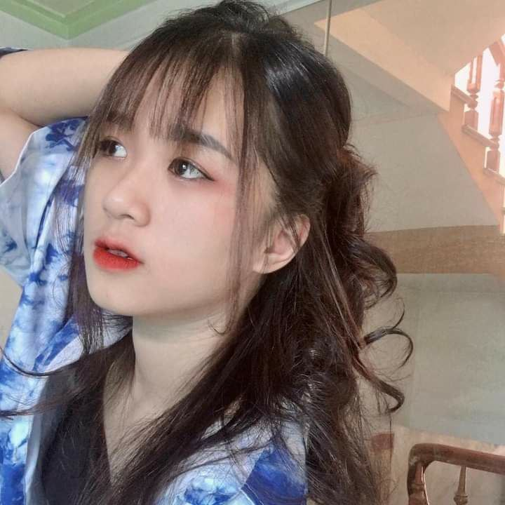 Sống nhờ nhà ông anh họ, vừa đi học về bị hắn đè ra nắc cả tiếng bén tjnh đầy víu