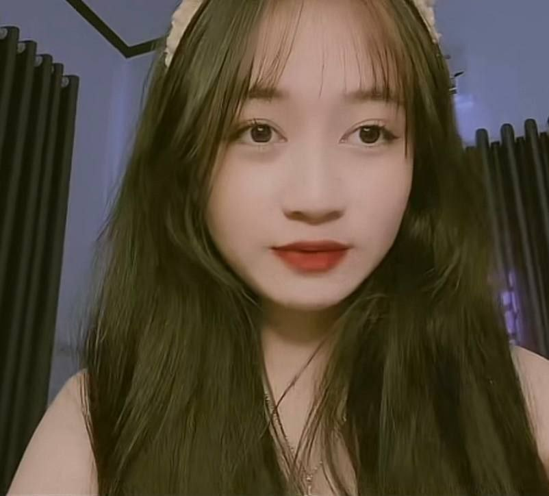 Tú Uyên (Kio) 2k5 kỷ niệm cưỡi ngựa với thằng em lần đầu không bao 