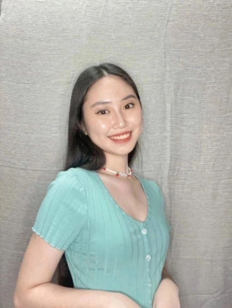 Mặt tròn như cái quạt mo anh nào xem được ấm no cả đời