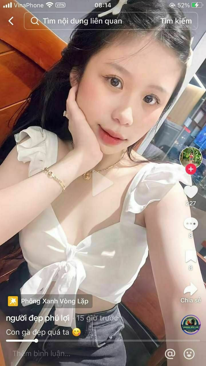 Mới đi lục đc clip em của em học sinh NTN bình dương tên tt là Người đẹp PHÚ LỢI
