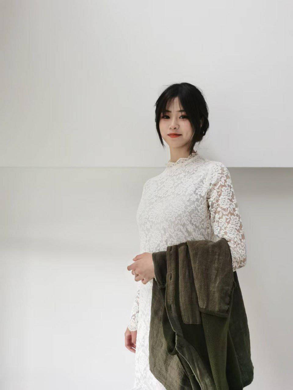 Dáng ngon đẹp xuất sắc của Huyền Trân lại để 1 thằng ất ơ chơi nát lollll