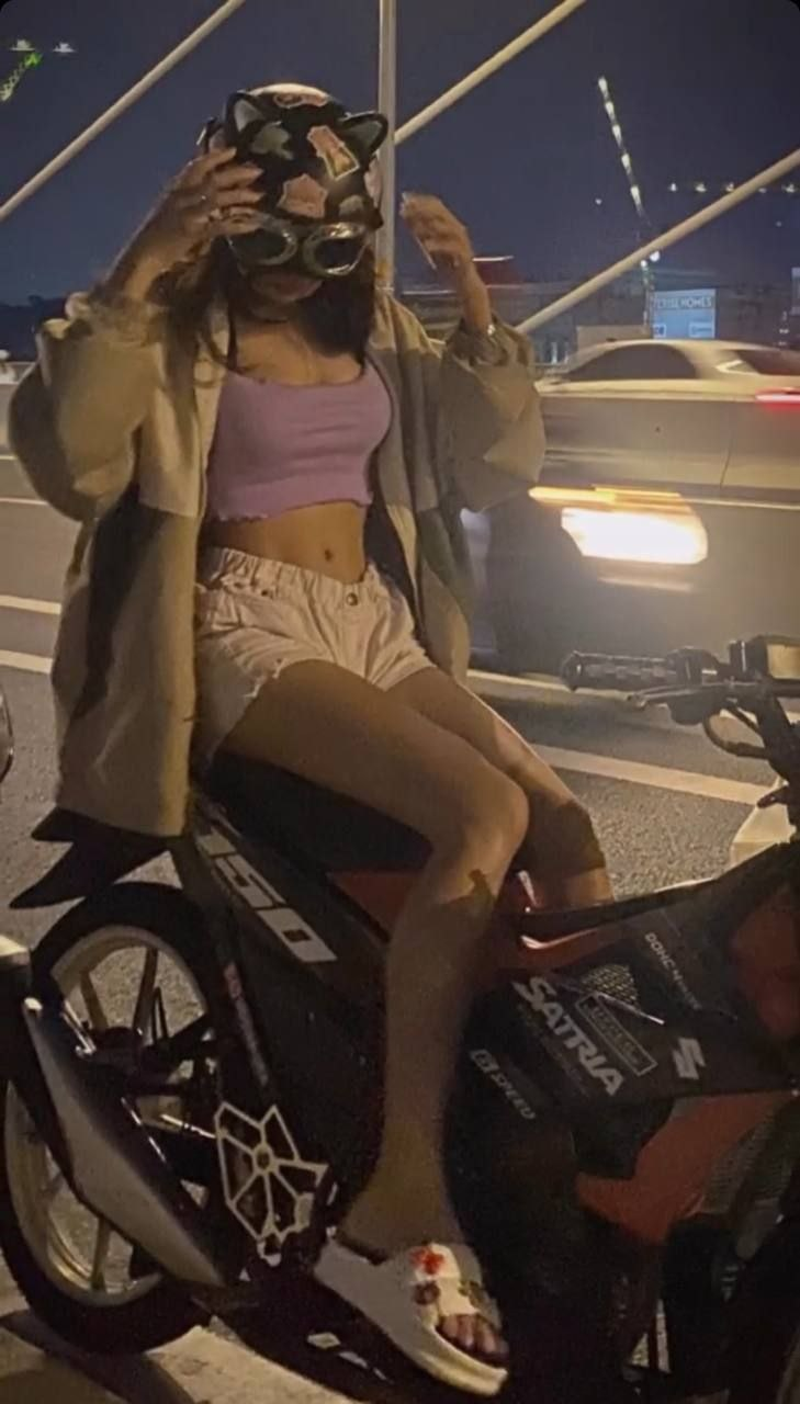 trải nghiệm yêu trai phố 