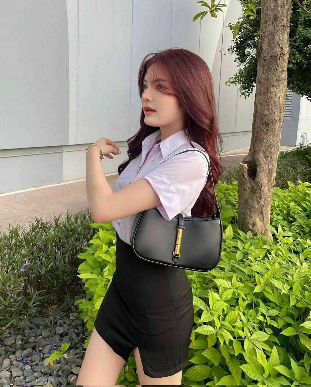 tầm này thì lớp máy ae nhỉ. Vậy mà đả bị đỵt lút cán ròii 