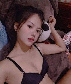 dm dit bạn thân bên cạnh trọ nó k mặc nổi quần