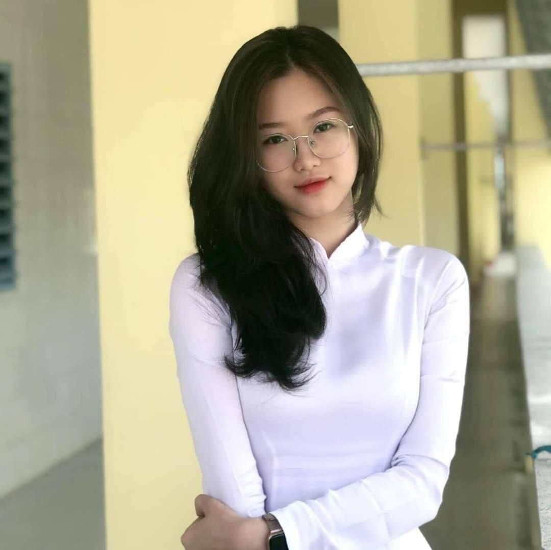 Thái Minh e nữ sinh hot nhất hôm nay sugarbaby chiều hết.