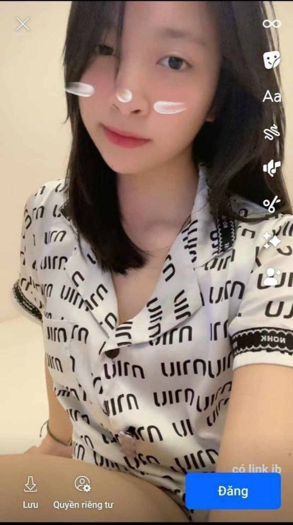 Hoàng Quỳnh Anh dăm đãng quá nè 