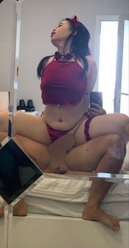 Ái Vân Sinh viên Năm 3 IUH chubby thần dâm cosplay làm slave cho bạn học.
