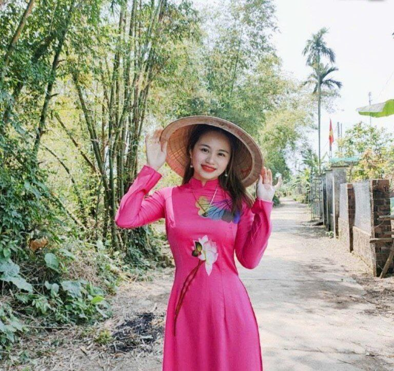 Địt em Kim Nhung làm sale bất động sản vú to đít bự tròn vo trắng múp nõn nà ko 1 vết muỗi đốt lại còn biết khẩu râm"" anh đâm lol em sướng quá """ sướng nhất thanh niên húp được quả kèo quá thơm