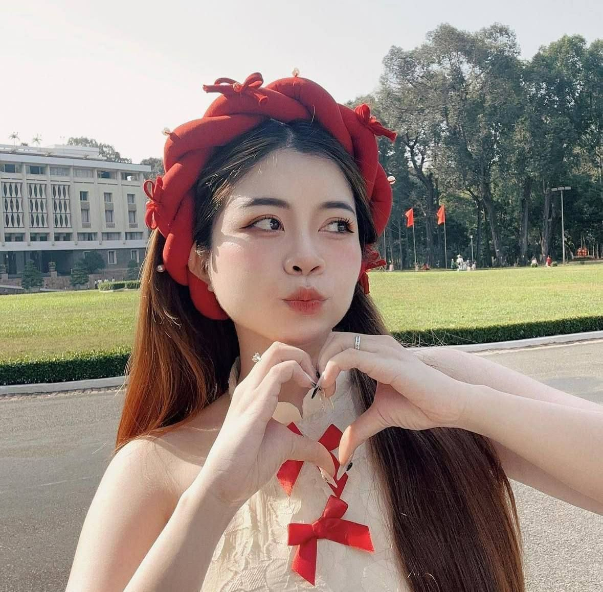 Tư liệu hiếm member đóng góp check hàng nhỏ bạn thân mới lên đại học hàng ngon ko thể tả được