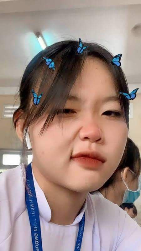 Tường Vi 2k7 nhún nhảy phải gọi là số 1 trường, ngon thơm múp lại con dăm đảg
