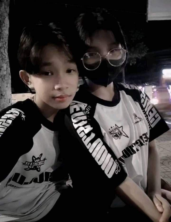 Đôi bạn trẻ mới lớp 8 mà dẫn về nhà nghỉ giao lưu học thự