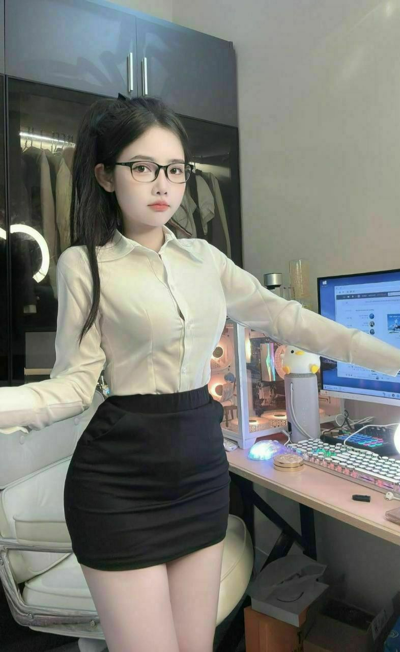 Đã bảo rồi đi ăn sinh nhật thì uống ít thôi kẻo lại bị djt